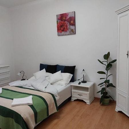 Valiapart Oradea Exterior photo