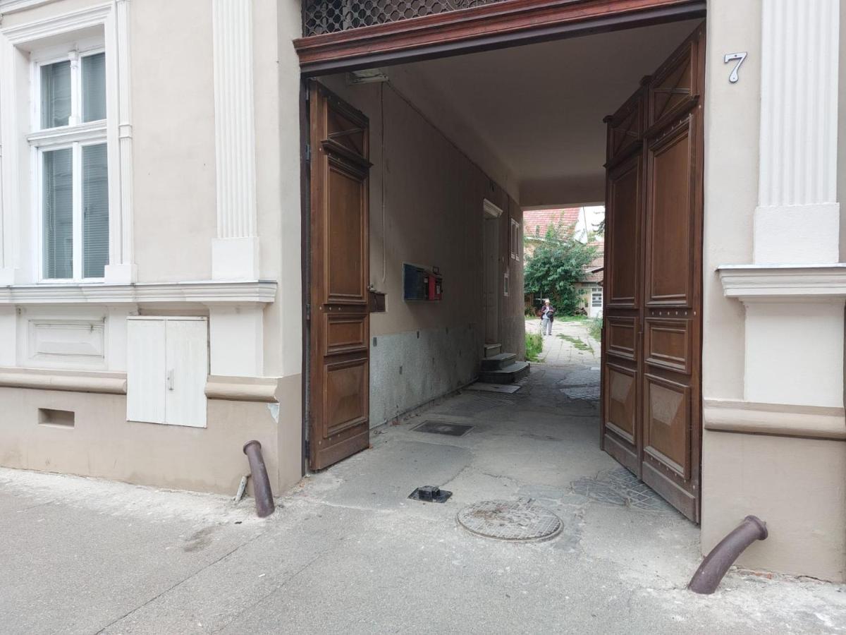 Valiapart Oradea Exterior photo